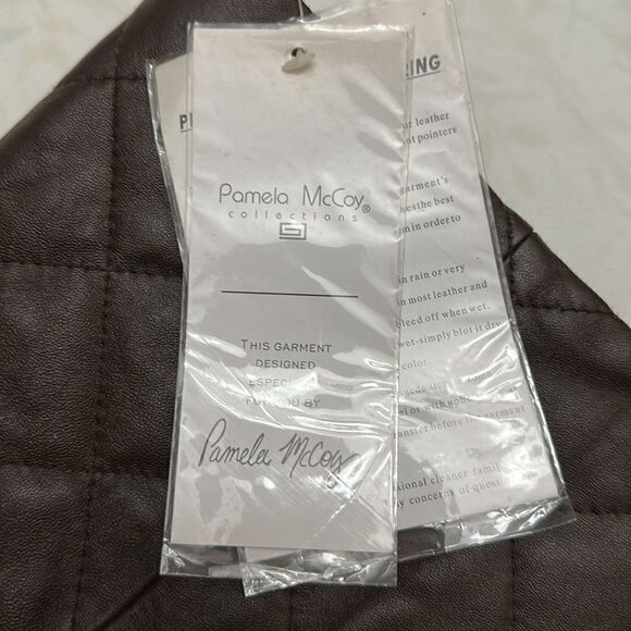 Pamela McCoy women’s brown leather vest size S - Picture 11 of 11